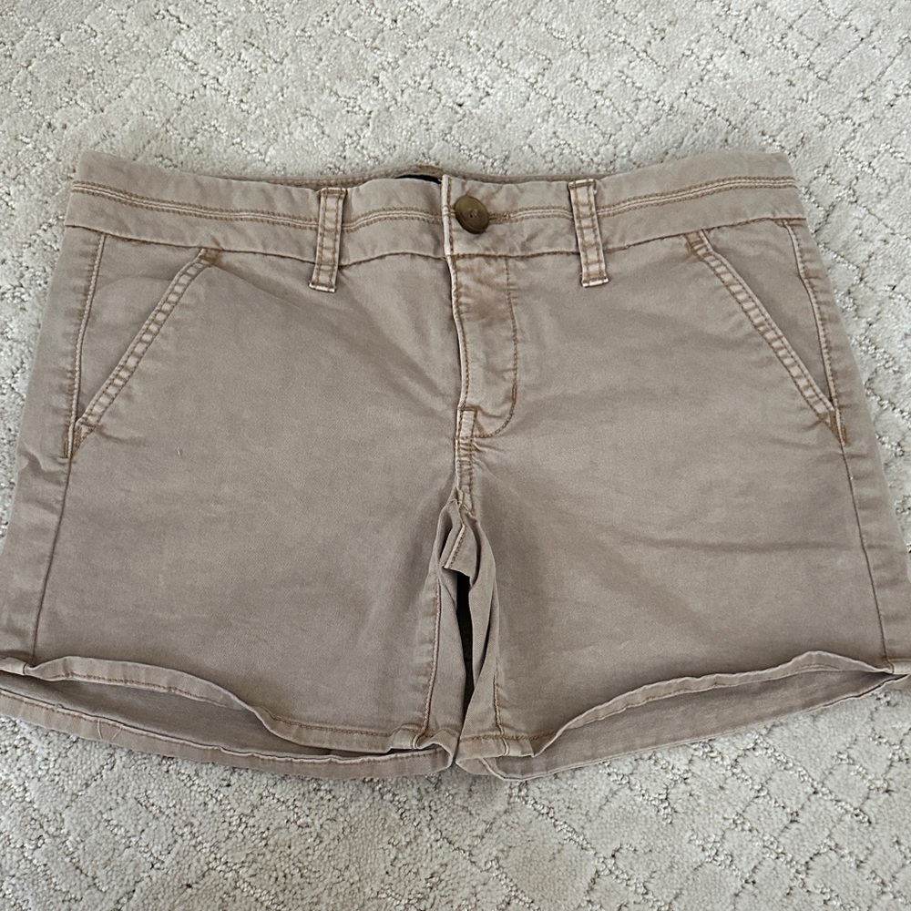 American Eagle Outfitters Women's Tan Cargo Shorts